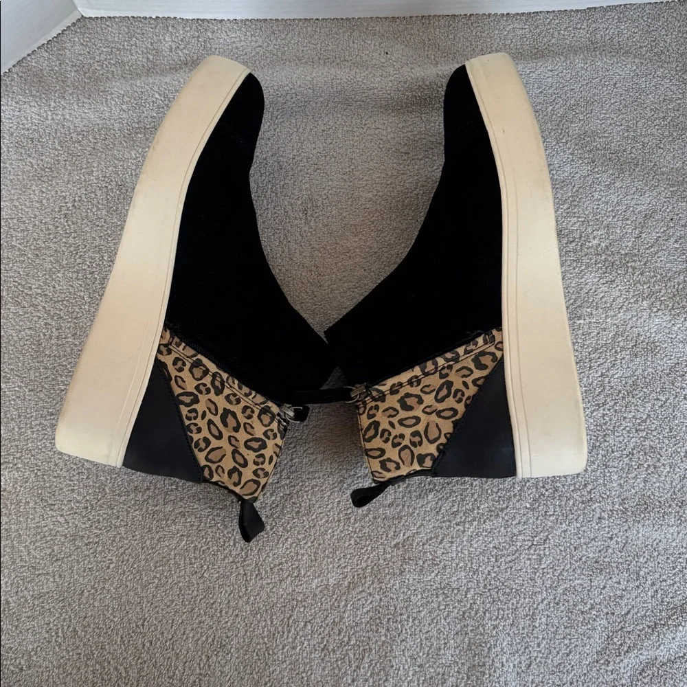 Toms Black Suede & leopard print women’s ‎ Jaime slip on shoes size 9.5 sneakers